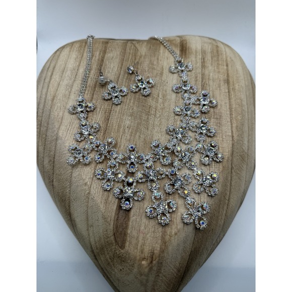 Jewelry - Y2K AB Rhinestone Floral Statement Necklace Set 20" Bridal Prom Earrings